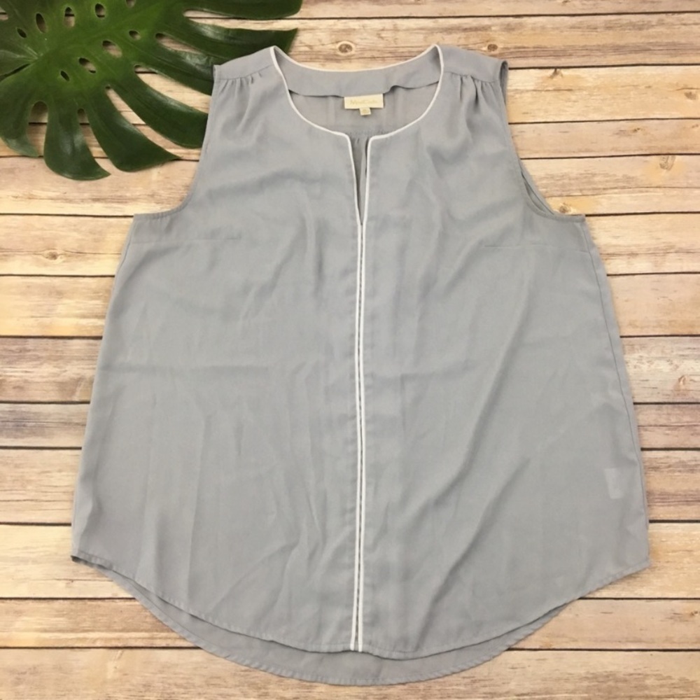 Modcloth light gray sleeveless top